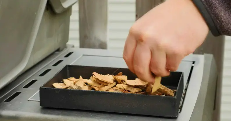how to turn a gas grill into smoker