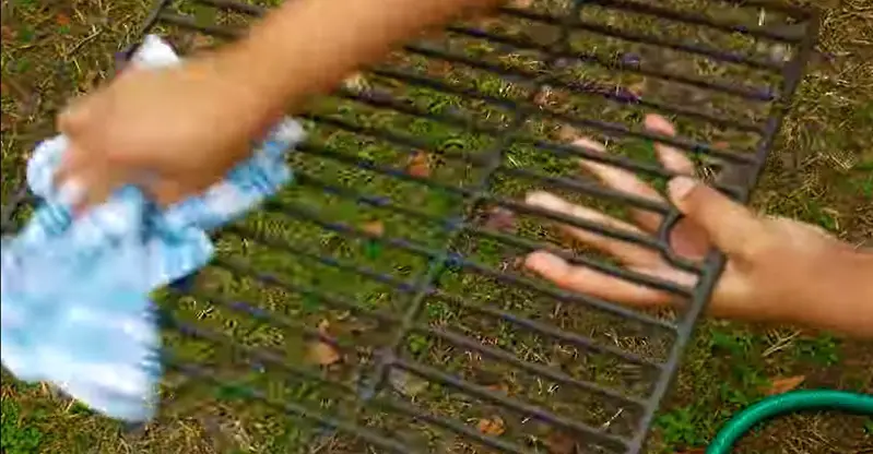 can you use vegetable oil on grill grates