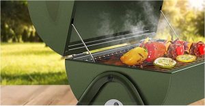 Smoking on a Charcoal Grill: Tips to Reduce Excess Smoke