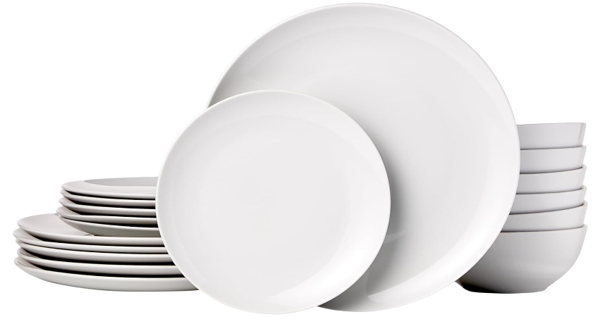 Amazon Basics 18-Piece Kitchen Dinnerware Set